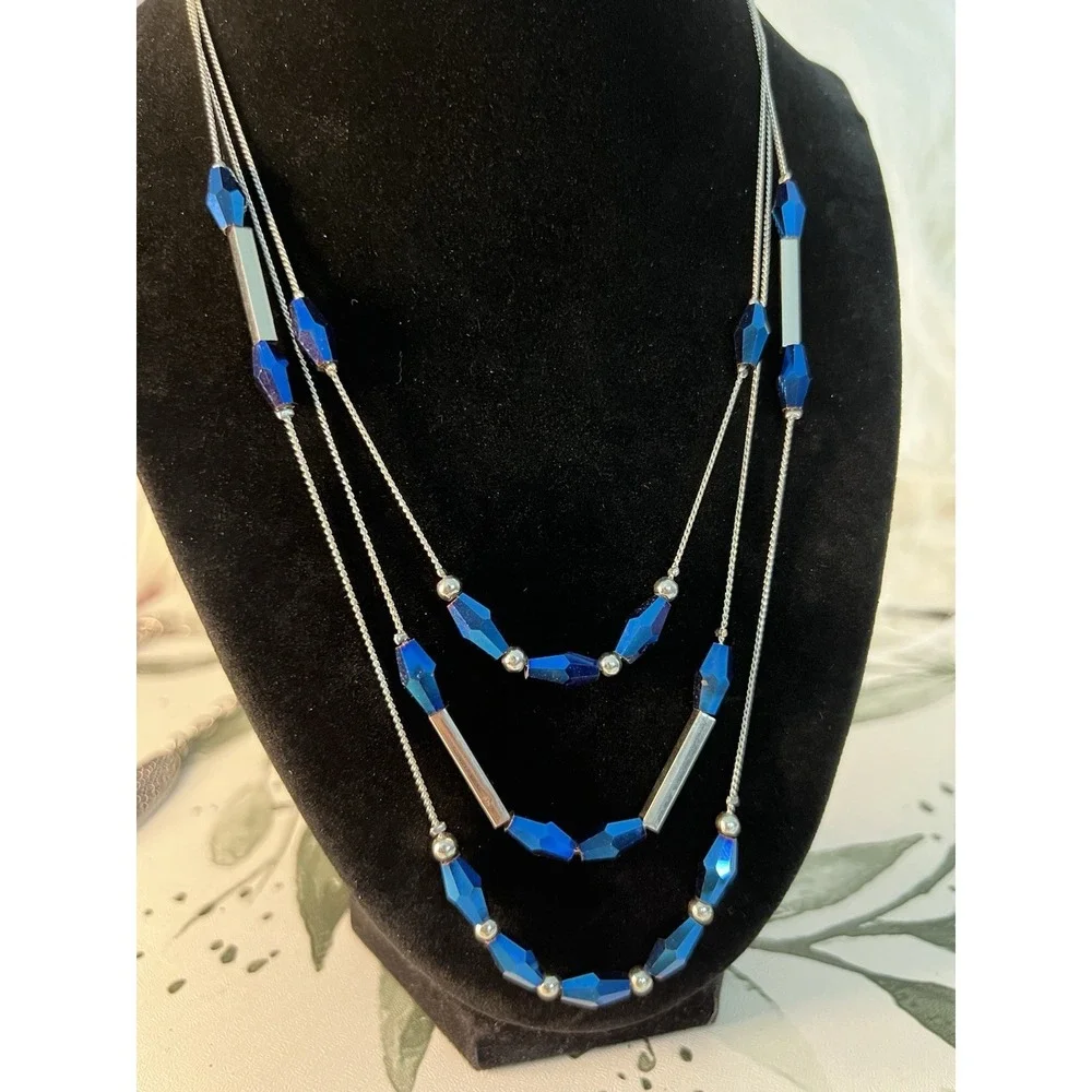 Hard To Find Vintage Charming Charlie Royal Blue Necklace Three-tier Elegant